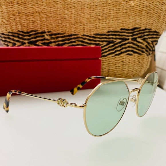 NWT Valentino 2043 - 3003/2 Chain Sunglasses - Picture 6 of 11